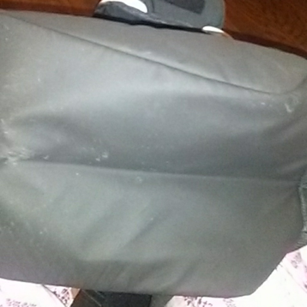 Backpack - Picture 4 of 4